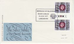 1977-06-15 Silver Jubilee T/L Gutter Stamps Blackburn FDC (79126