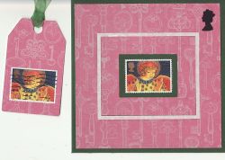 Handmade Christmas Stamp Card & Tag (84503)
