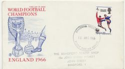 1966-08-18 Football England Winners Bradford FDC (85382)